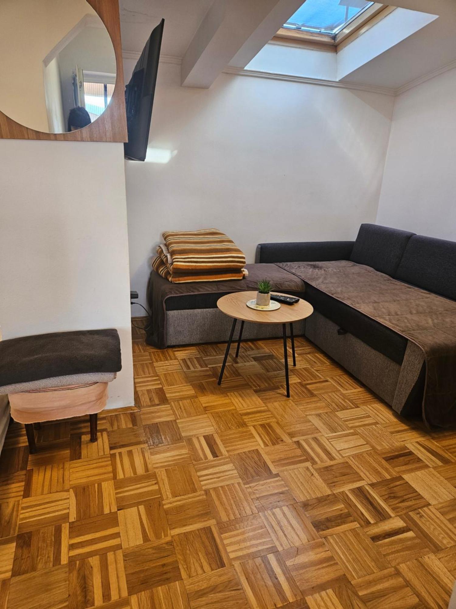 Apartman Ellye Lukavica Экстерьер фото
